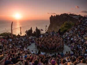 sejarah tari kecak bali, kecak bali, tari kecak 