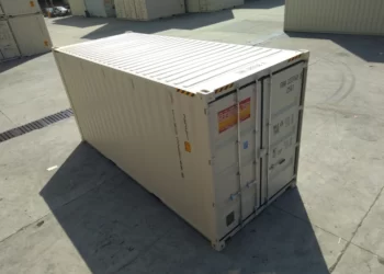 Capacity of a container: 10ft, 20ft, 40ft, 45ft, 48ft 3 Kapasitas Container 20 Feet