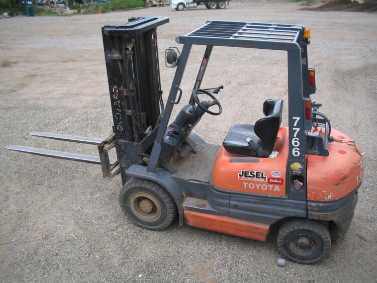 Forklift