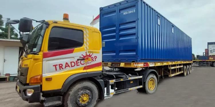 Jenis Mobil Container 20 Feet dan Spesifikasinya