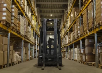 Gudang Transit: Apa Fungsi dan Manfaatnya untuk Usaha?