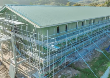 Mess Pabrik dari Konstruksi Light Gauge Steel 2