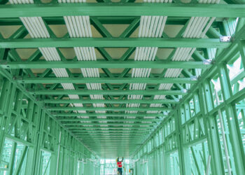 konstruksi baja gudang