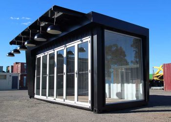 Desain Stand Pameran yang Unik, Cek Booth Container Ini!