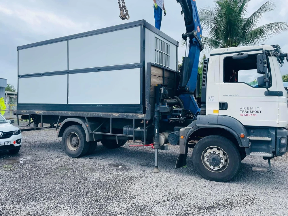 Bangunan Modular Cepat Selesai dengan ModSnap Container Lipat 6