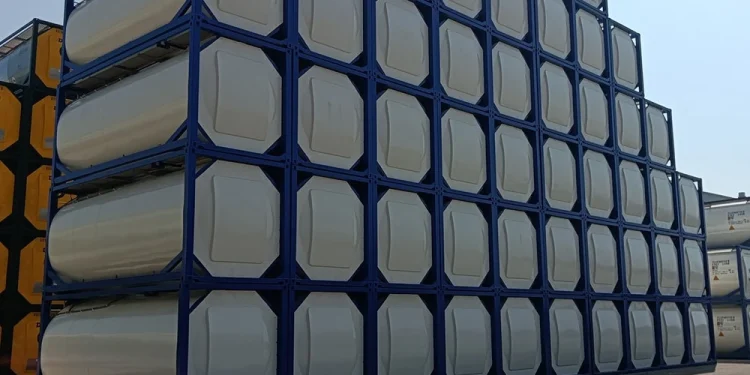 Jenis ISO Tank Container dan Kargo Muatannya 1 Tangki Solar ISO Tank 4