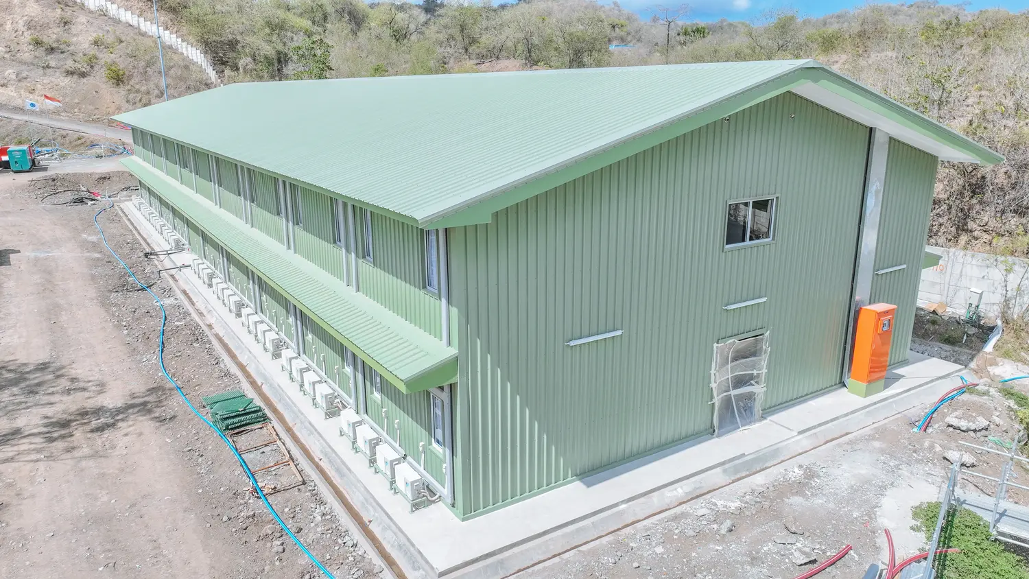 8 Keunggulan Konstruksi Rumah Baja LGS di Lokasi Proyek 1