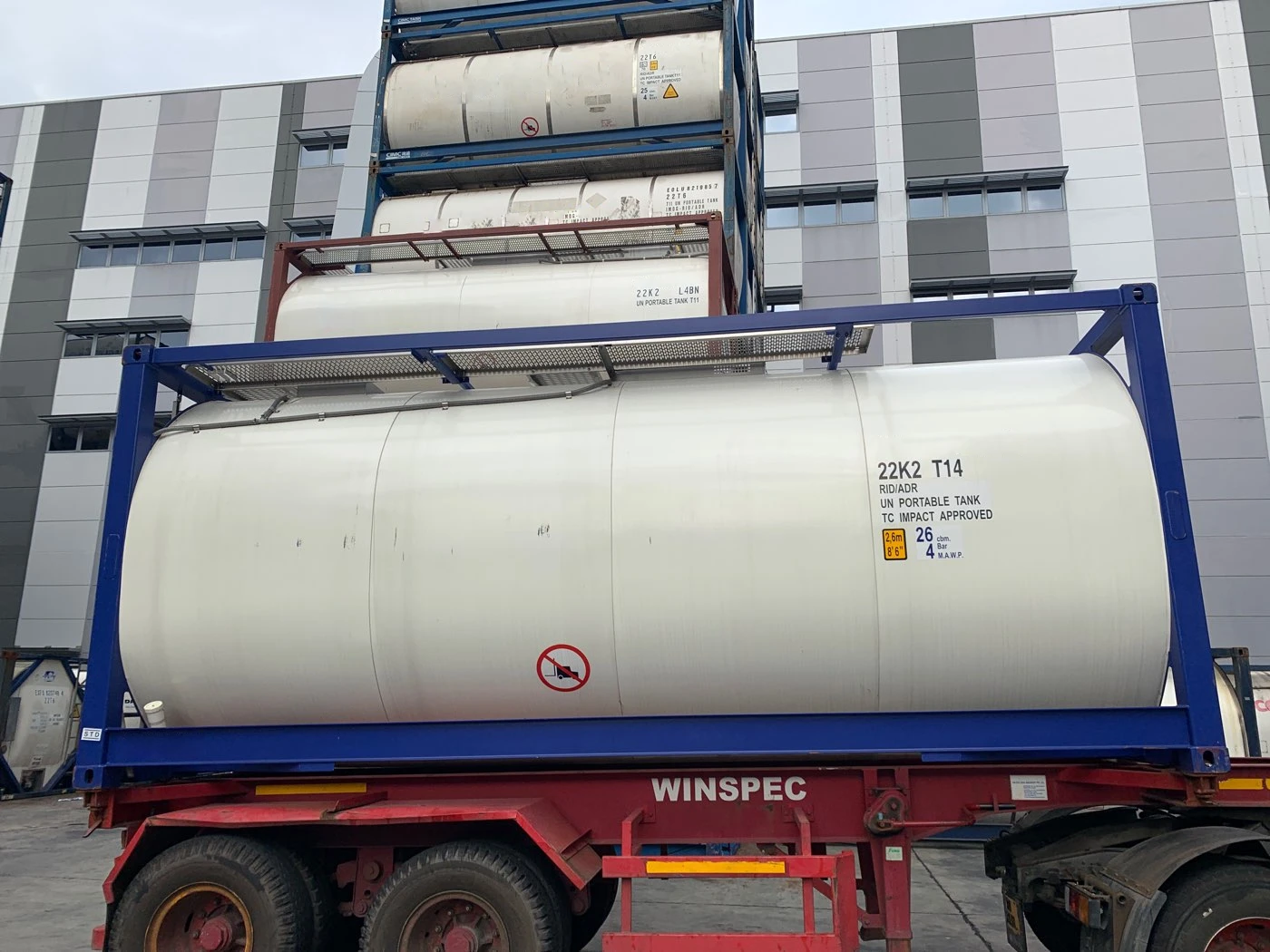 Tangki Natrium Hidroksida dari ISO Tank T14 1
