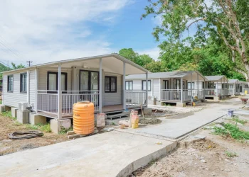 Rumah Prefab: Kelebihan, Desain, dan Harga 12 Villa Prefab dengan Desain Modern dan Minimalis 4