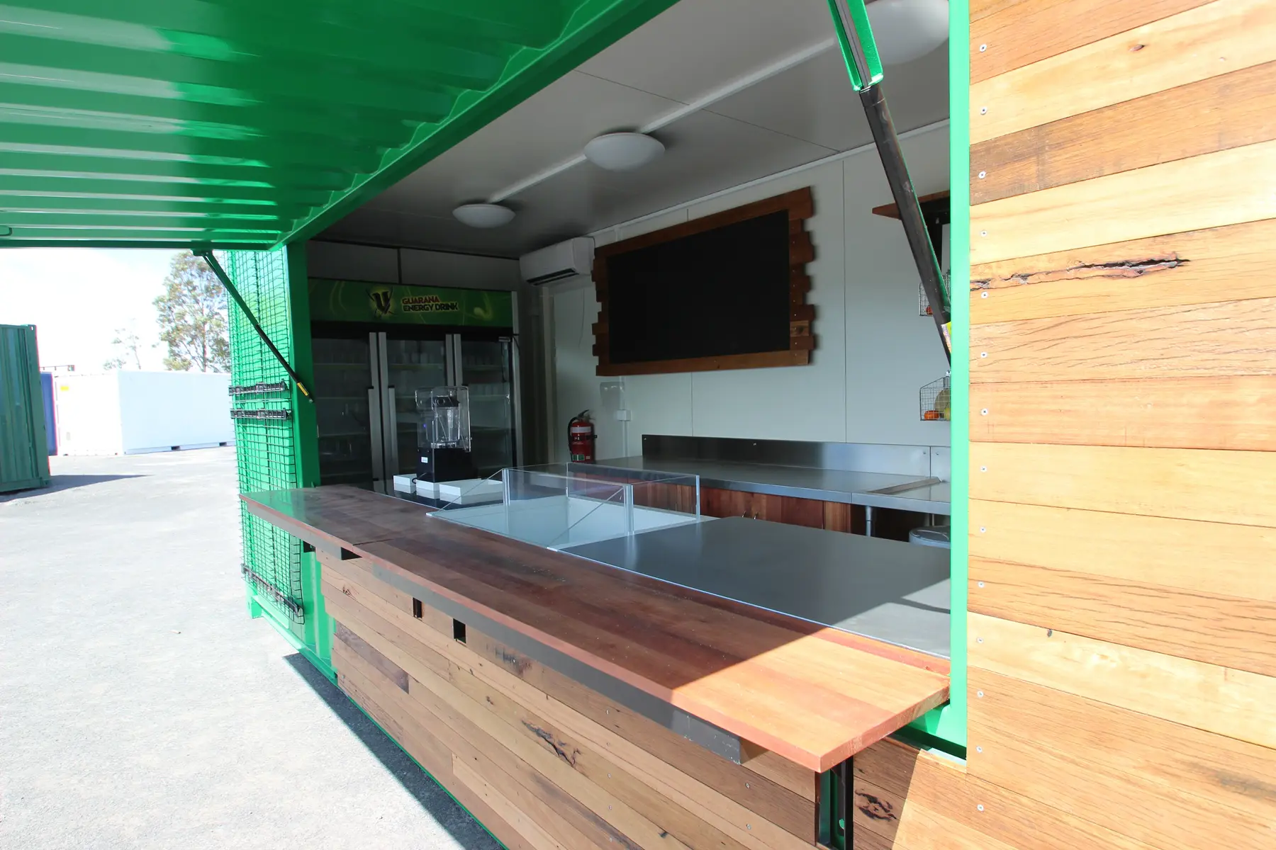 Juice Bar Container 4