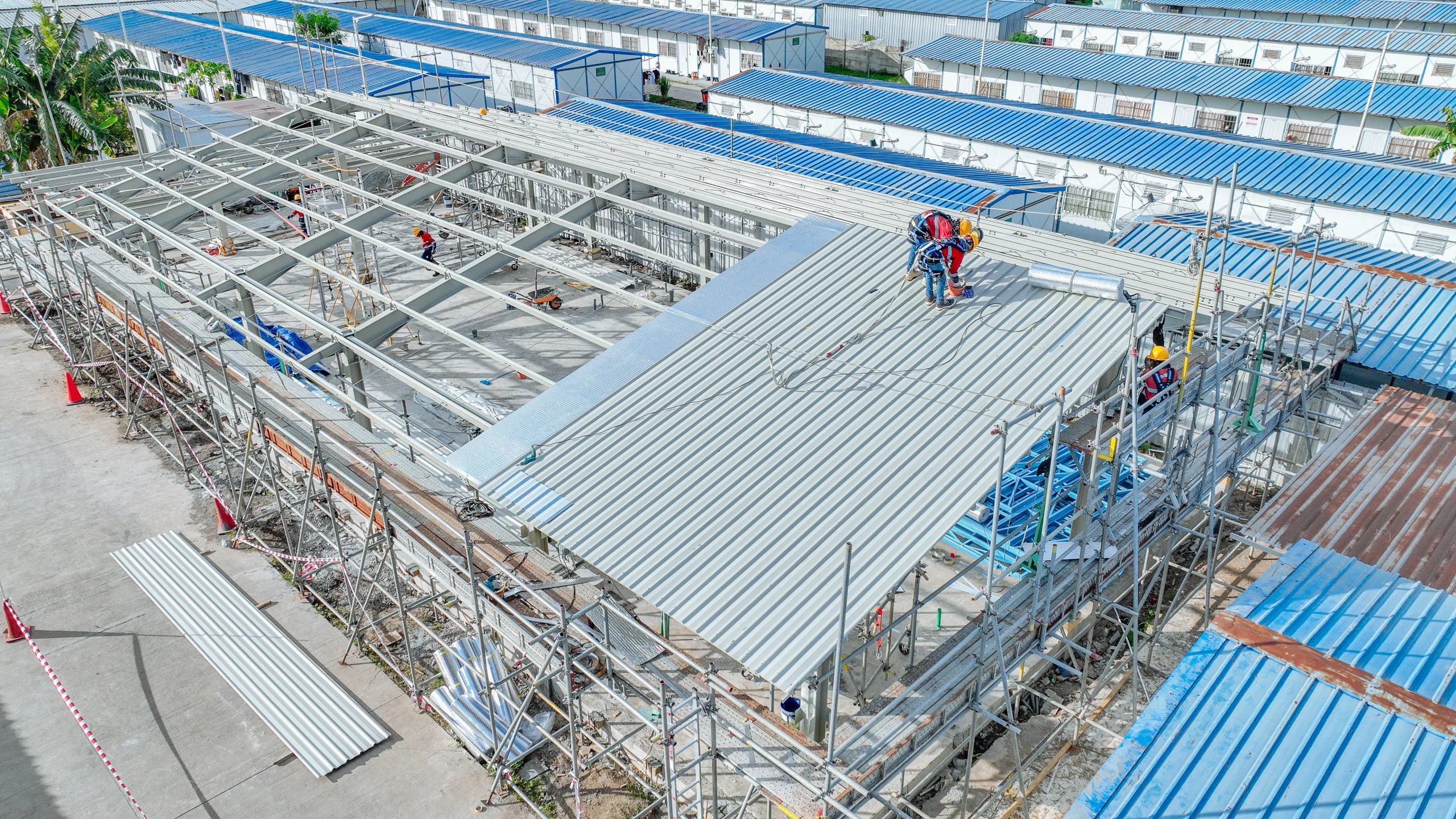 Sistem Atap Gudang Prefabrikasi