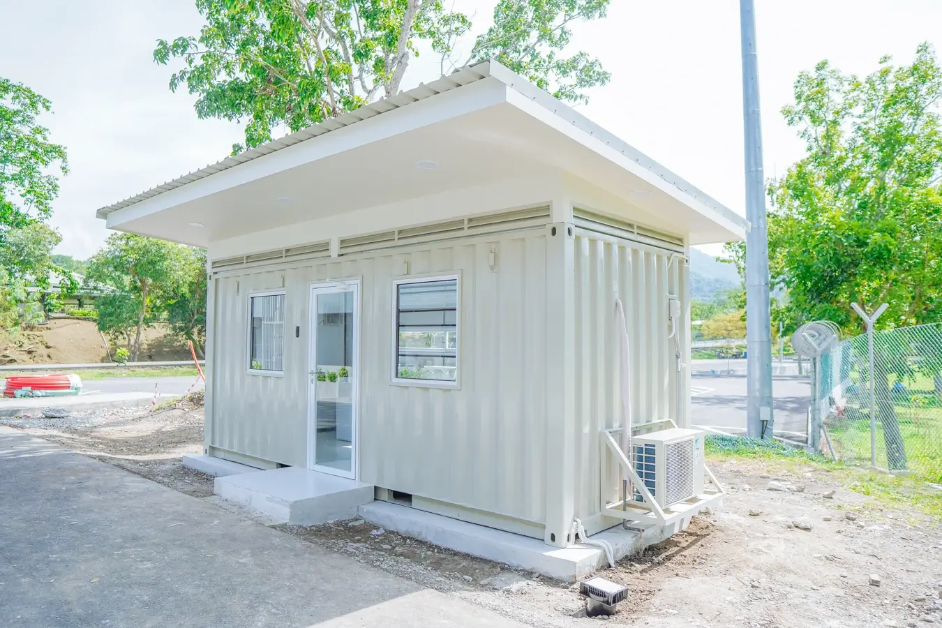 Modifikasi Kontainer untuk Kantor, Cafe, Kitchen, Laundry 15 Tradecorp Laundry Container 1