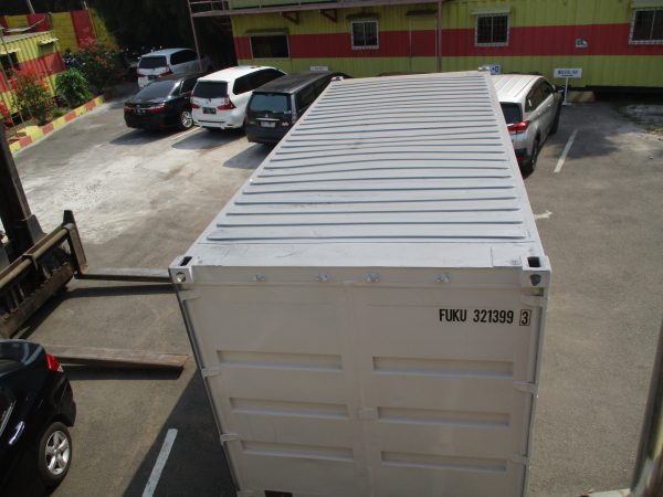 20' Inpatient Room Container