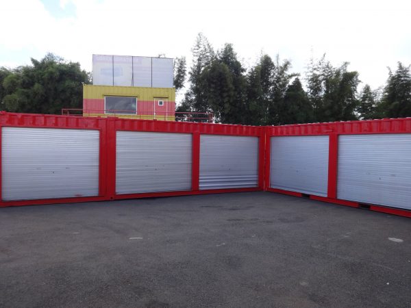 20' Storage Container With Rolling Door