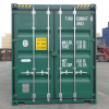 Shipping Container 40' high cube warna hijau parkir di depot, view pintu belakang.