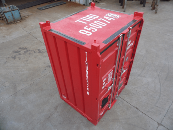 9.5’ Mini DNV Shipping Containers ( Red )