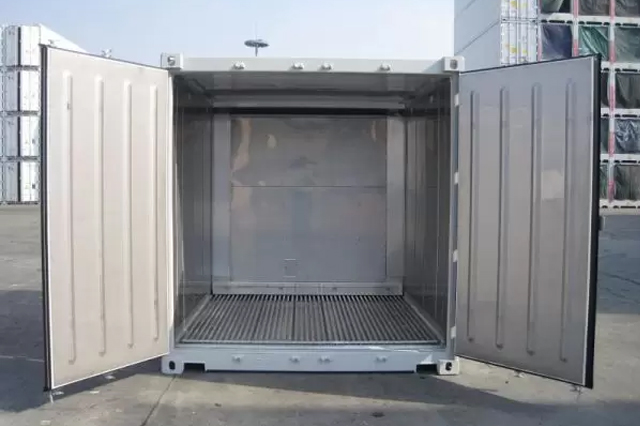 10' REFRIGERATED CONTAINER
