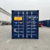 Container general purpose 20 feet view belakang warna biru cobalt.