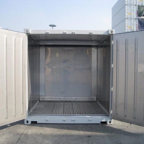 10-Refrigerated-Container-White-1-600x450